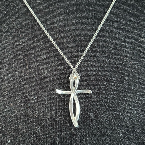 Solid .925 Sterling Silver Cross and Necklace with Genuine Diamond Chip - Picture 5 of 7
